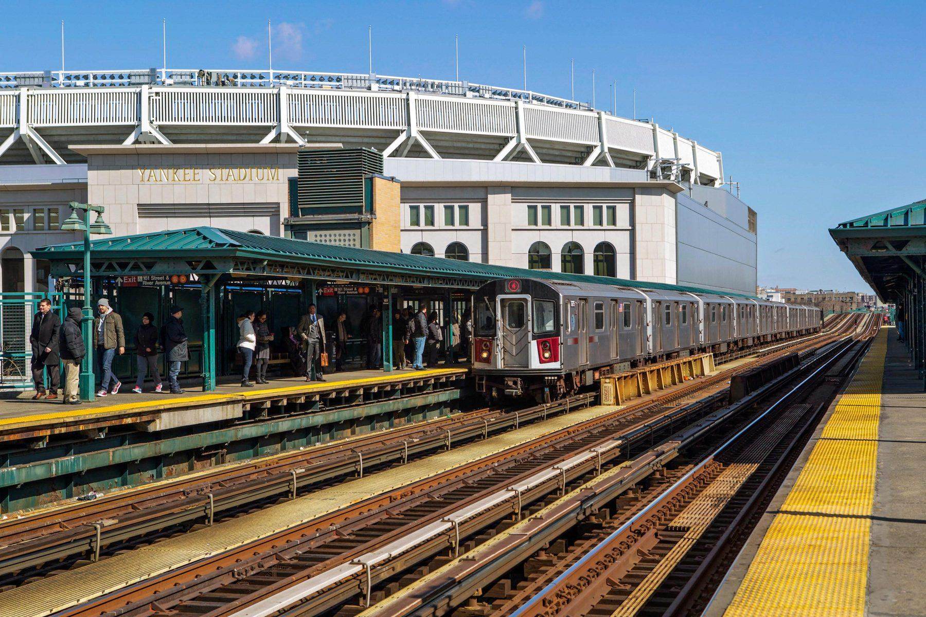 NYC elevated subway station and transit